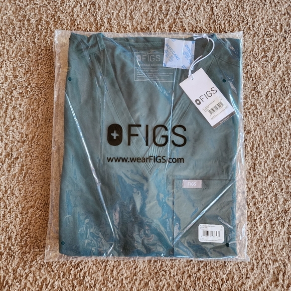 FIGS Forest Green Catarina (L) - Picture 2 of 8